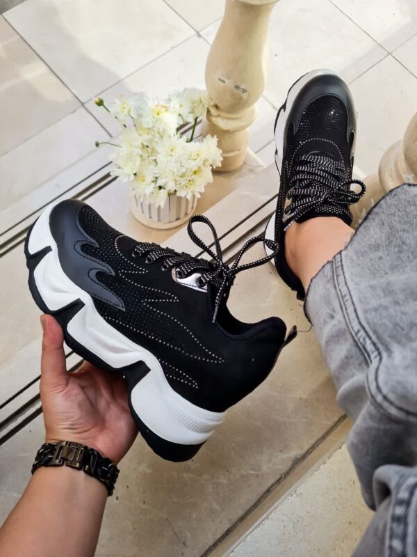 کفش لژمخفی نگیندار