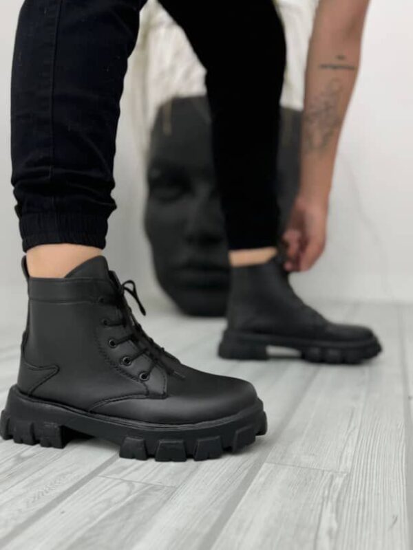 نیمبوت زنانه مشکی