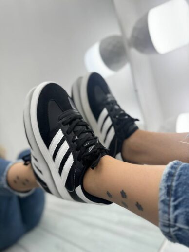 کتونی آدیداس سه خط