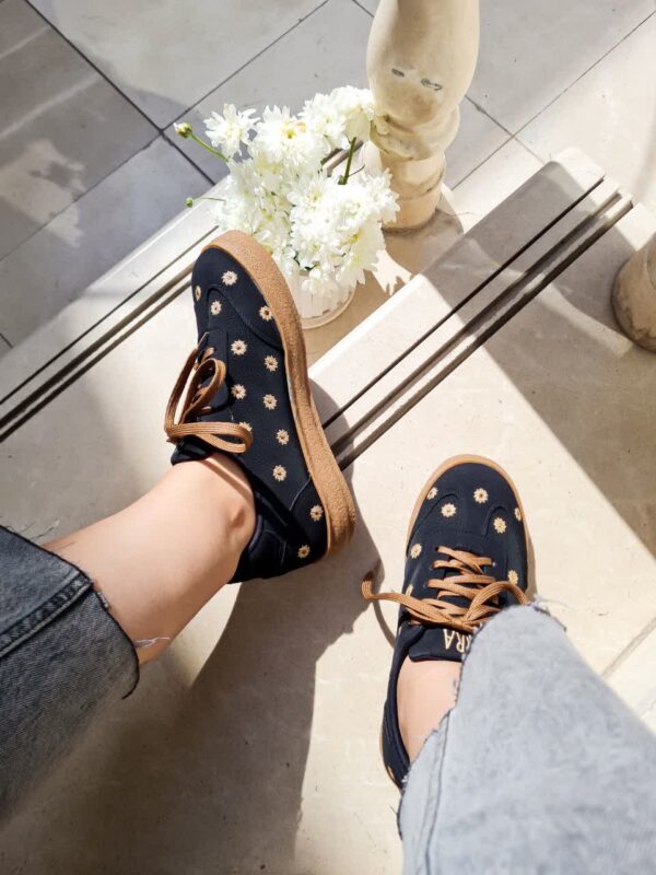 ونس بابونه قهوه ای