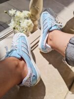 کتونی آدیداس آبی