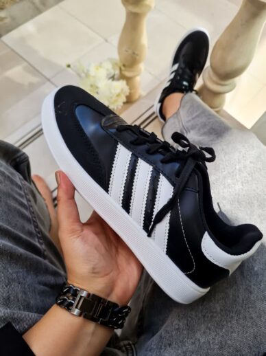 کتونی آدیداس سه خط