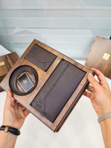 کیف پول و کمربند مردانه