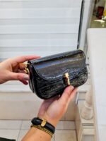 کیف دوشی زنانه آدان - Image 3