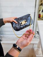 کیف دوشی زنانه نودشه