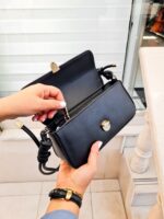 کیف دوشی زنانه شوانه