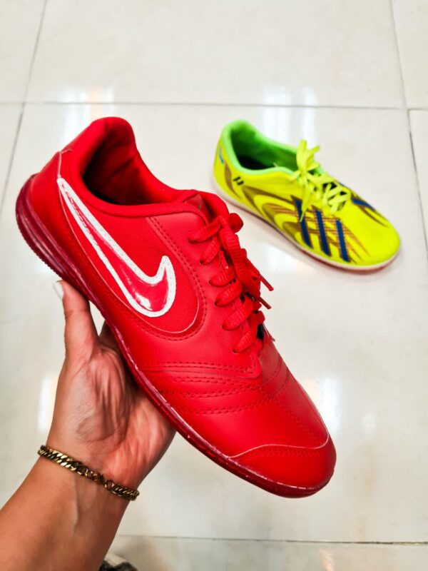 کتونی فوتبال مردانه