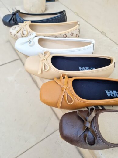 کالج زنانه تخت پاپیونی رنگی