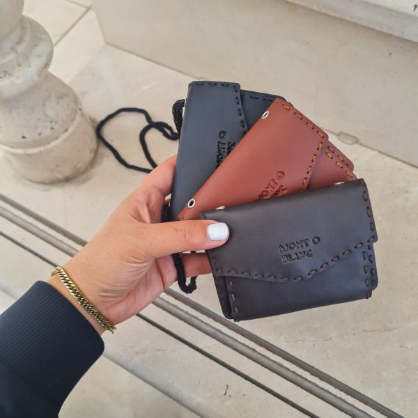 جاکارتی گردنی مونت بلنت